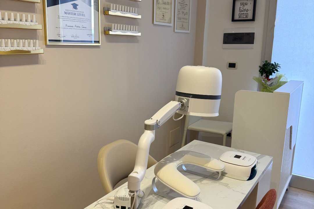 Ag Nail Studio, Brindisi