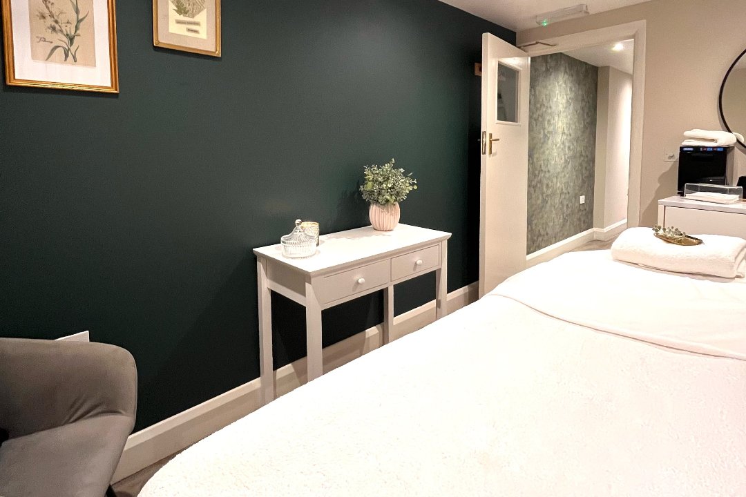 The Beauty Lounge BK, Twickenham, London