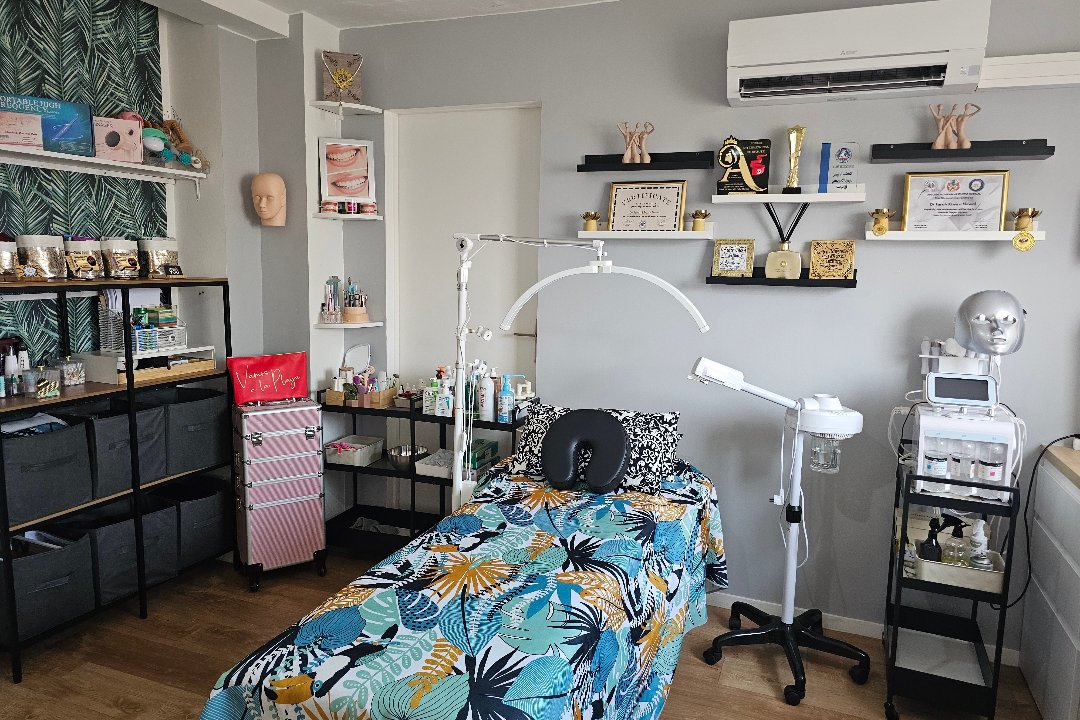 Farah Glam, Marseille