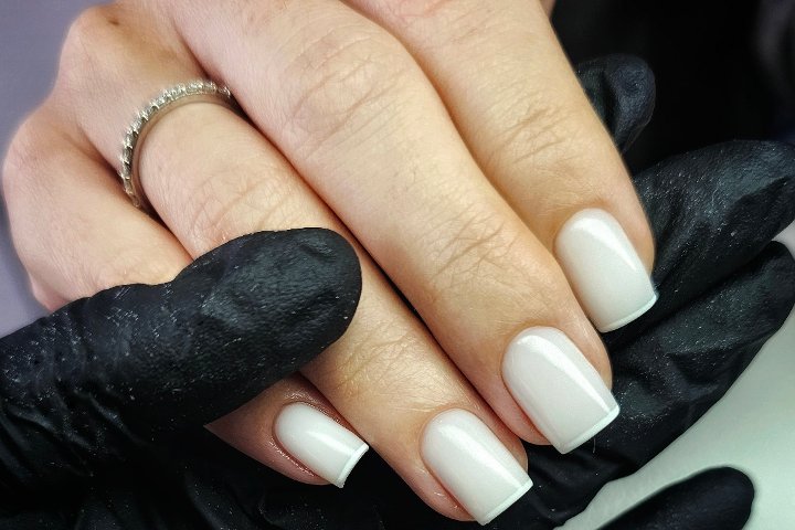 Vio_nails | Manucure Russe - Onglerie Paris - Photo de galerie - OneBooking