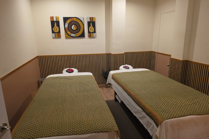 Royal Lotus Thai Massage Sevilla - Massage Sevilla - Photo de galerie - OneBooking