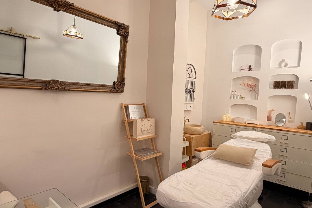 Ana Ortiz Enfermera Capilar y Dermoestética, Huertas, Madrid