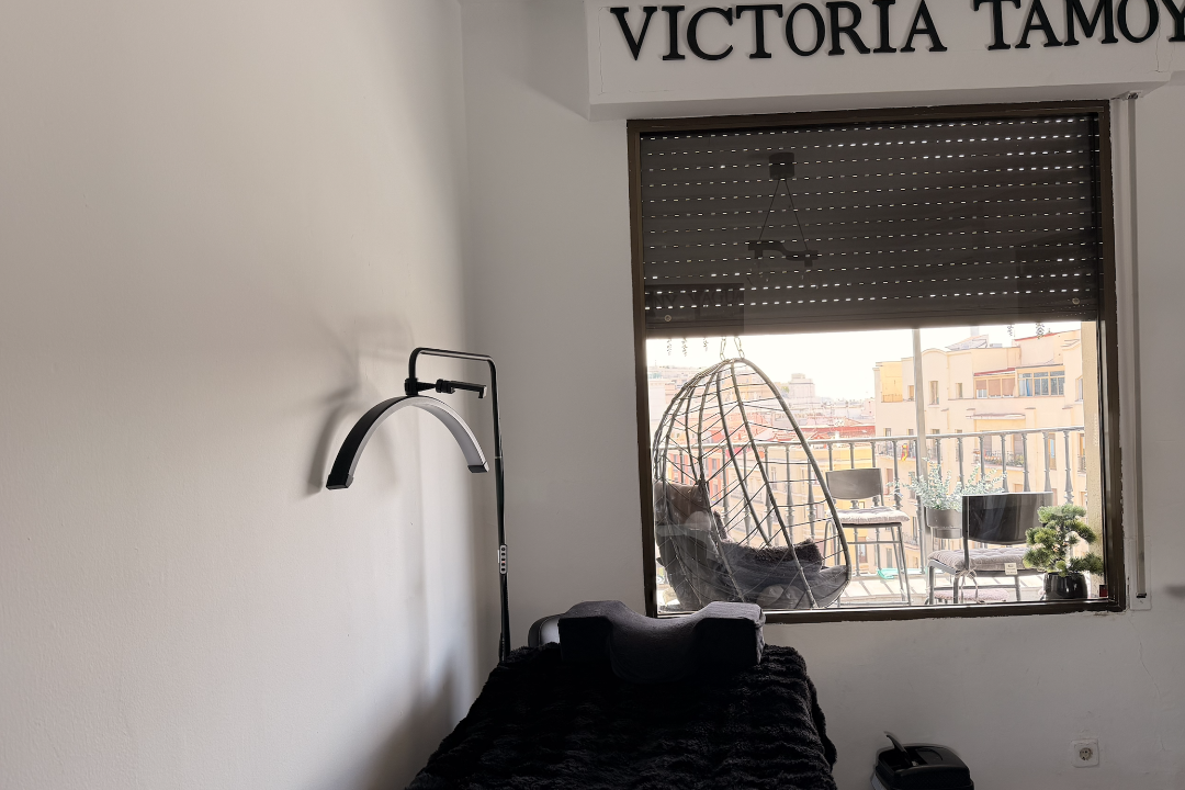 Victoria Tamoy, Callao, Madrid