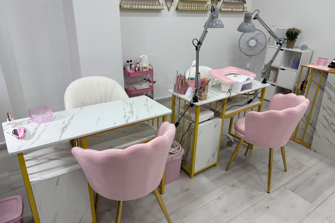 Salón de Uñas Oro Rosa, Catarroja