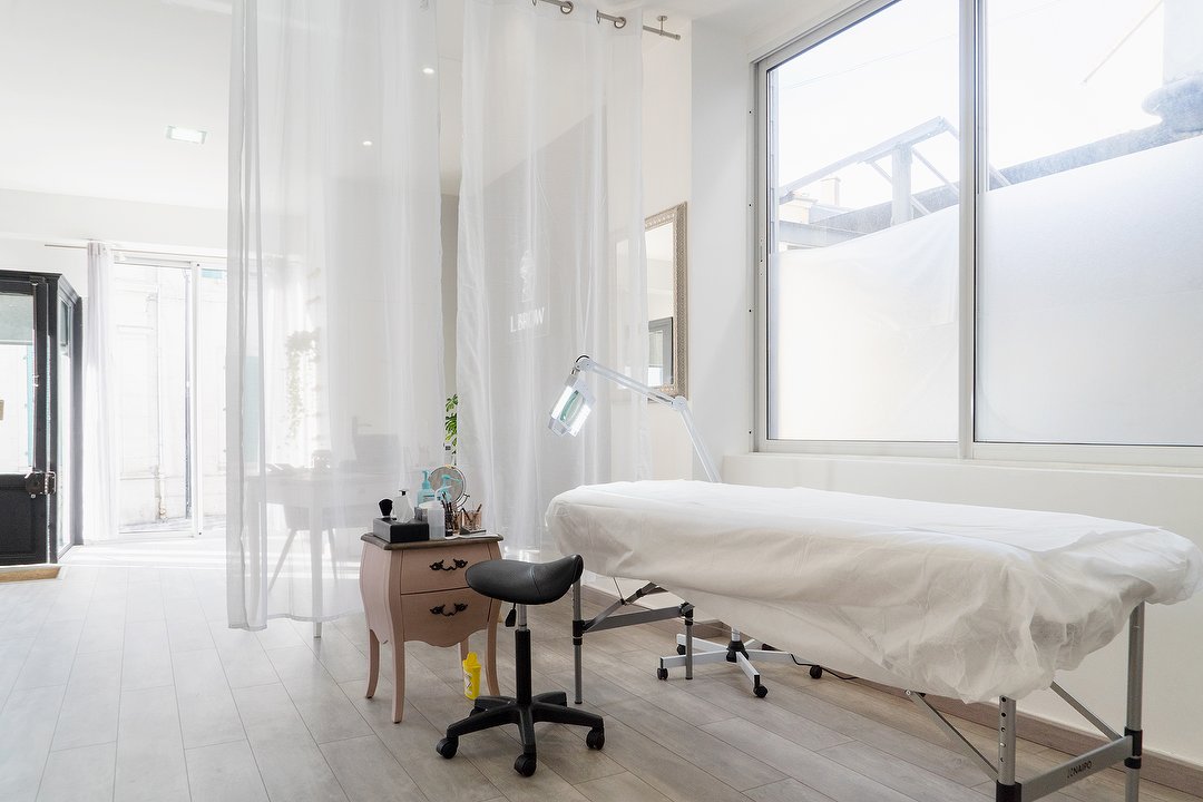 LBROW, Nanterre, Hauts-de-Seine