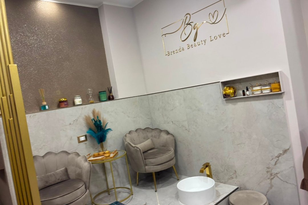 BrendaBeautyLove, Laurentino, Roma