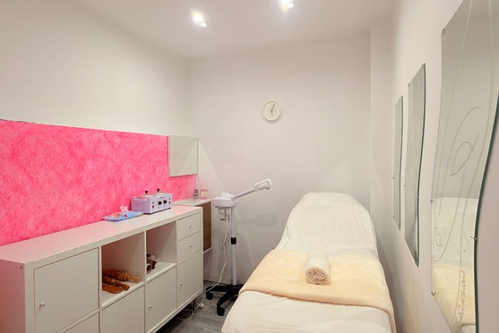 Puspa Depilación con Hilo - Onglerie Madrid - Photo de galerie - OneBooking