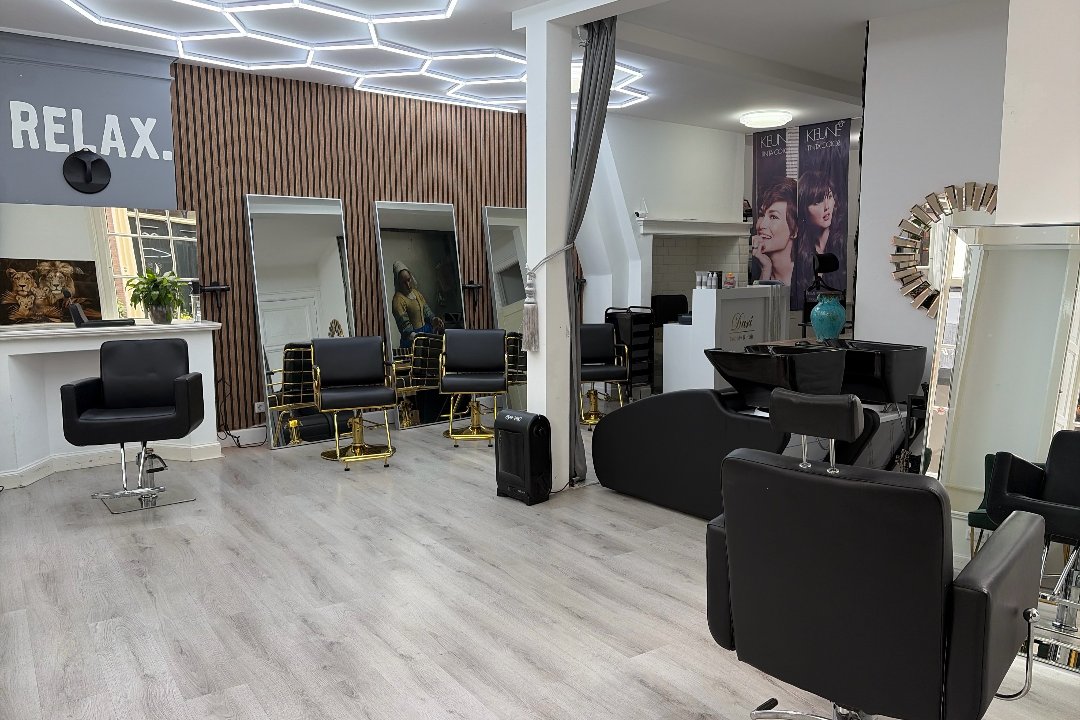 dari beauty hair salon, Lange Elisabethstraat Mariaplaats, Utrecht