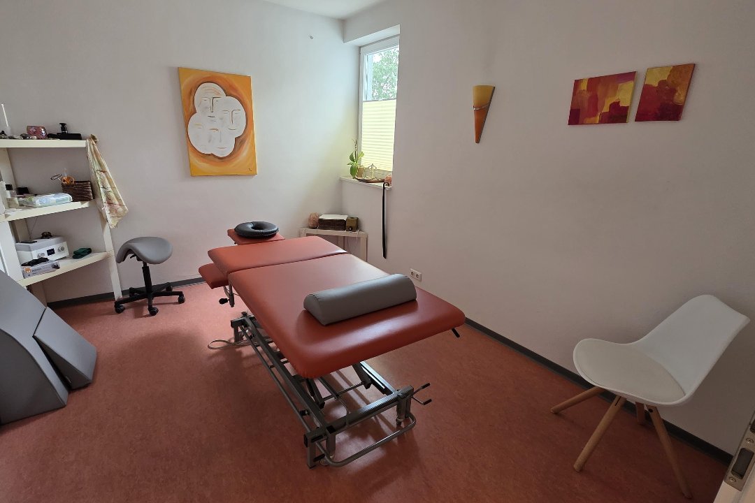 Sport- und Wellnessmassagen Jonas Kühn, Baunatal, Hessen