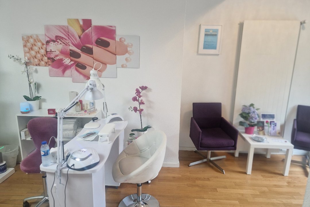 Mari.Lima.Beautycare, Hardplatz, Zürich