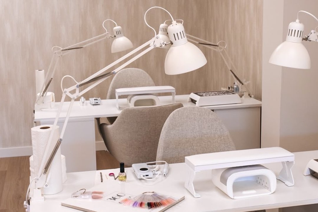 The Base Salon, Purmerplein, Amsterdam