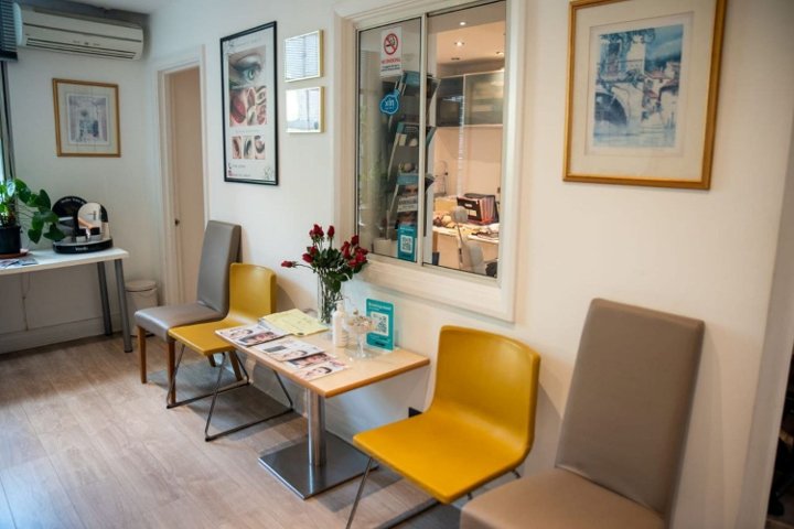 Tara Beauty School - Coiffure London - Photo de galerie - OneBooking