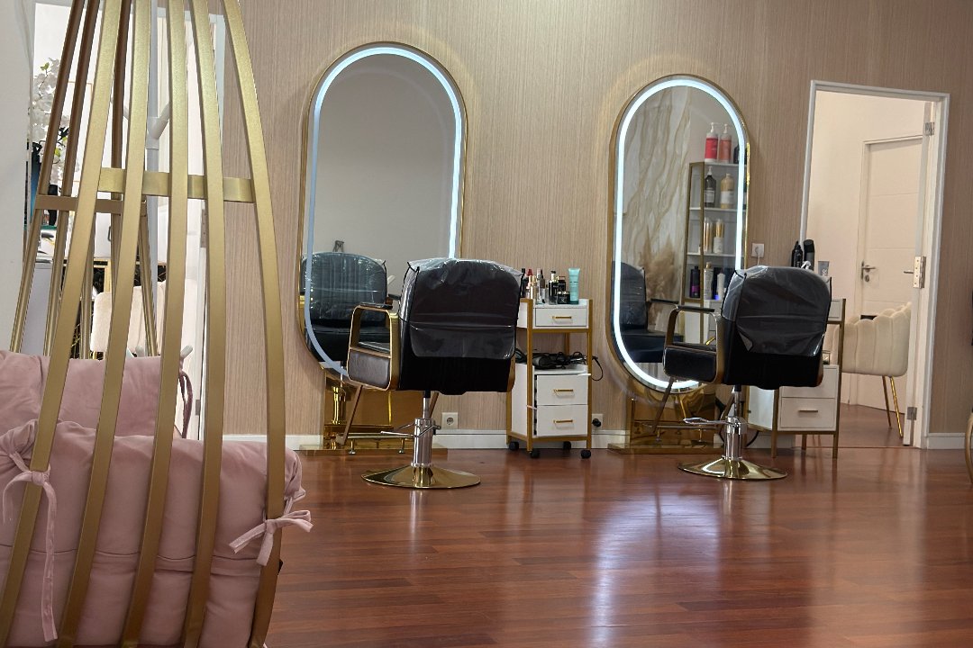 Studio Beauty Boss, Oporto