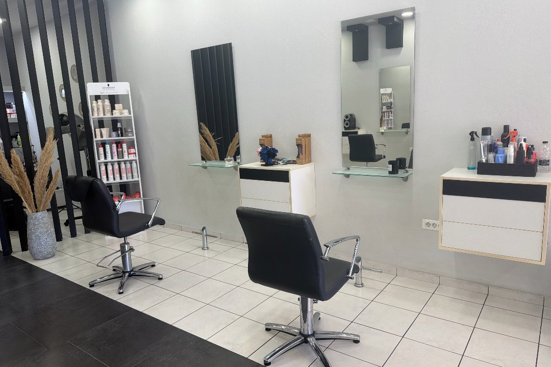 Ma-Li hair salon, Agios Nikolaos, Crete