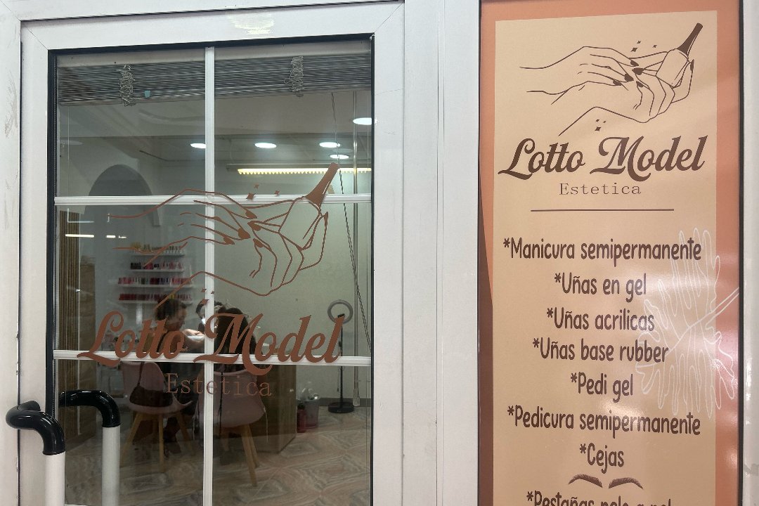 Lottomodel Nails, Torrent
