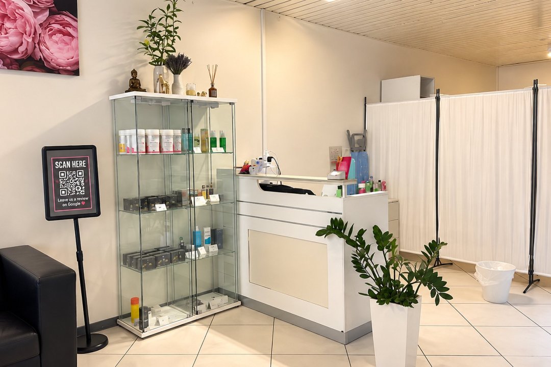 Mathu Beauty Care, Rapperswil-Jona, Kanton St. Gallen