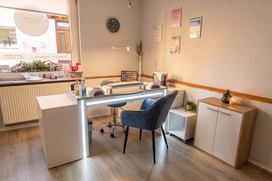 Nagelstudio by Janina & Premium Haircare, Wallstadt, Mannheim