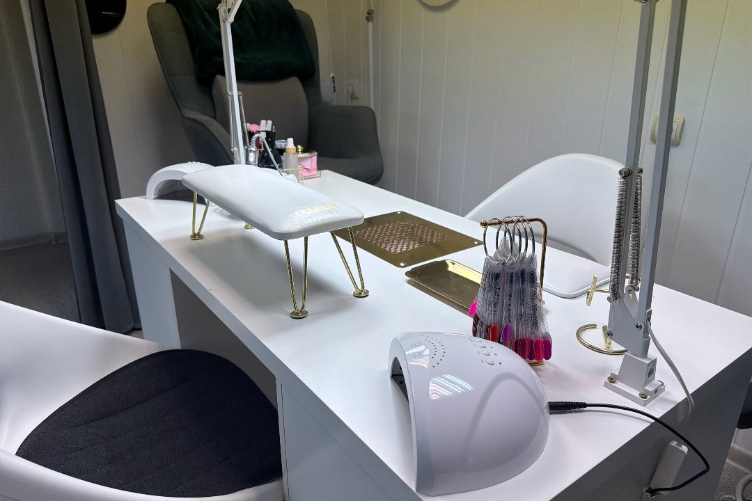 JL Nails, Grigiškes, Vilnius