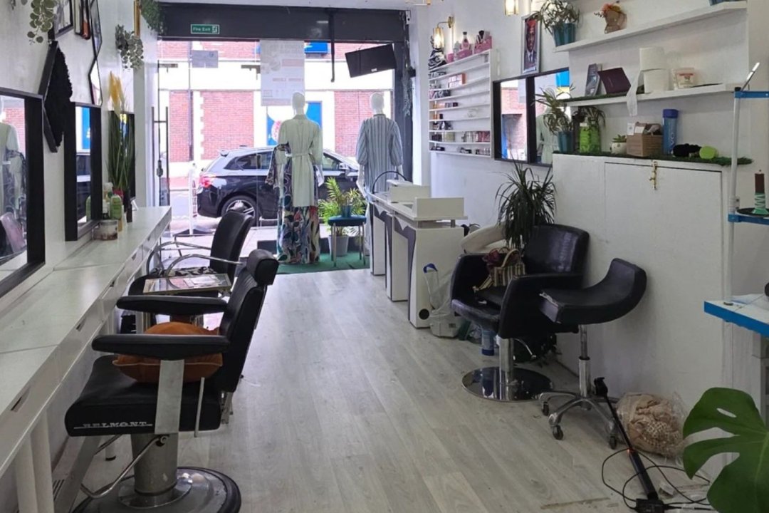 Pearl Salon, West Sutton, London