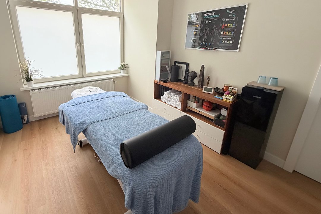 Emmanuel Johnson Sports Massage, Vreewijk, Rotterdam