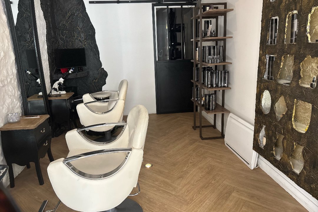 FANAHY — Salon & hairSpa Capillaire, La Rochelle, Charente-Maritime