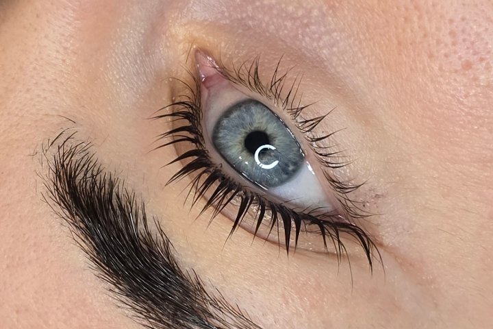 Mirai Makeup & Beauty Studio - Maquillage Bari - Photo de galerie - OneBooking