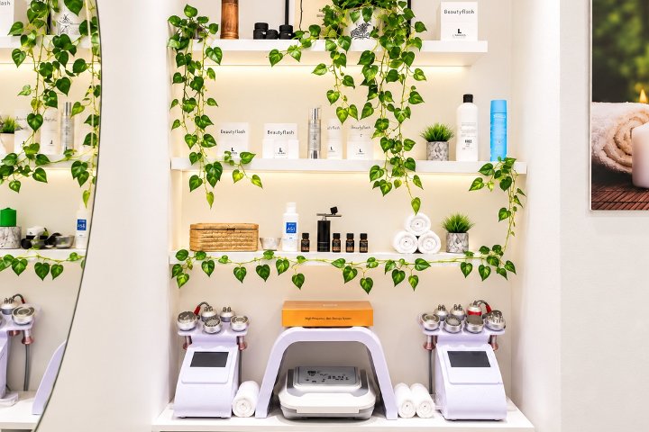Relevance Beauty Salon - Spa Granada, 18013 - Photo de galerie - OneBooking