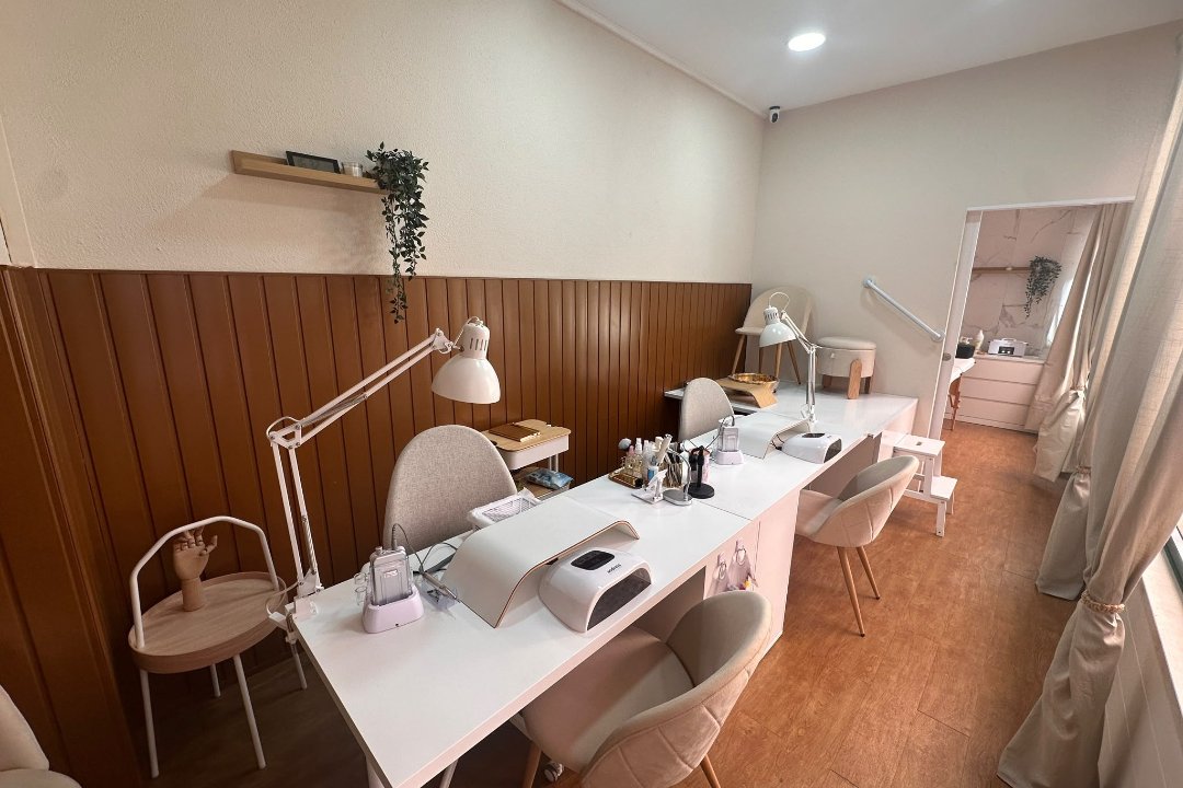 Torres Beauty Studio, Parede, Distrito de Lisboa