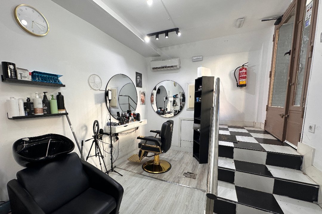 Barbería Latina Tiger Barber, María de Molina, Madrid