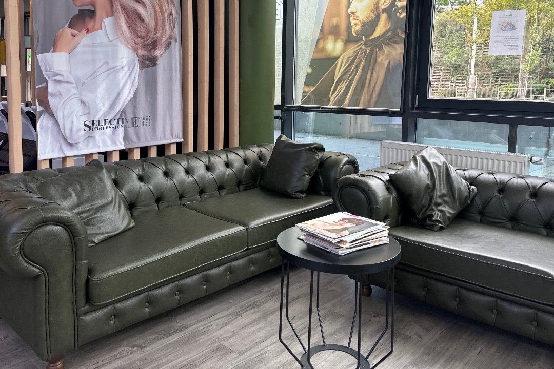 Absolut Barber, 23. Bezirk, Wien