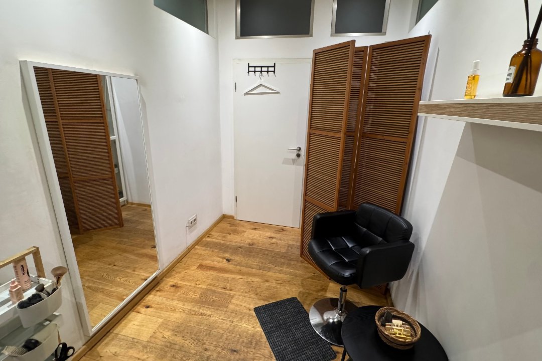 Spray Tan - by Royal Beauty & Body, Kudamm, Berlin