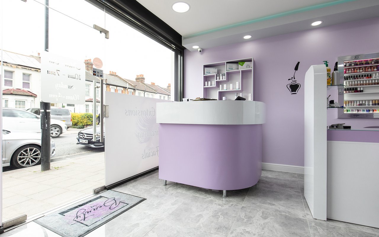 Nail treatments at nail salons and nail bars in Hounslow, London