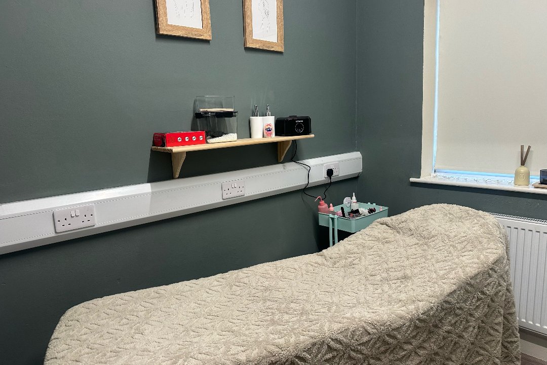 Serenity Mode, Leigh, Wigan