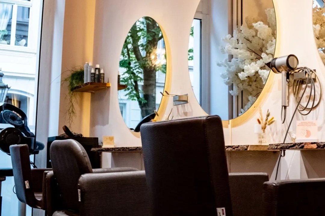 Salon Giovanni, Zentrum , Bonn