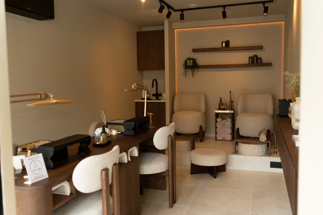 Semsbeautygarage , Diemen, Amsterdam