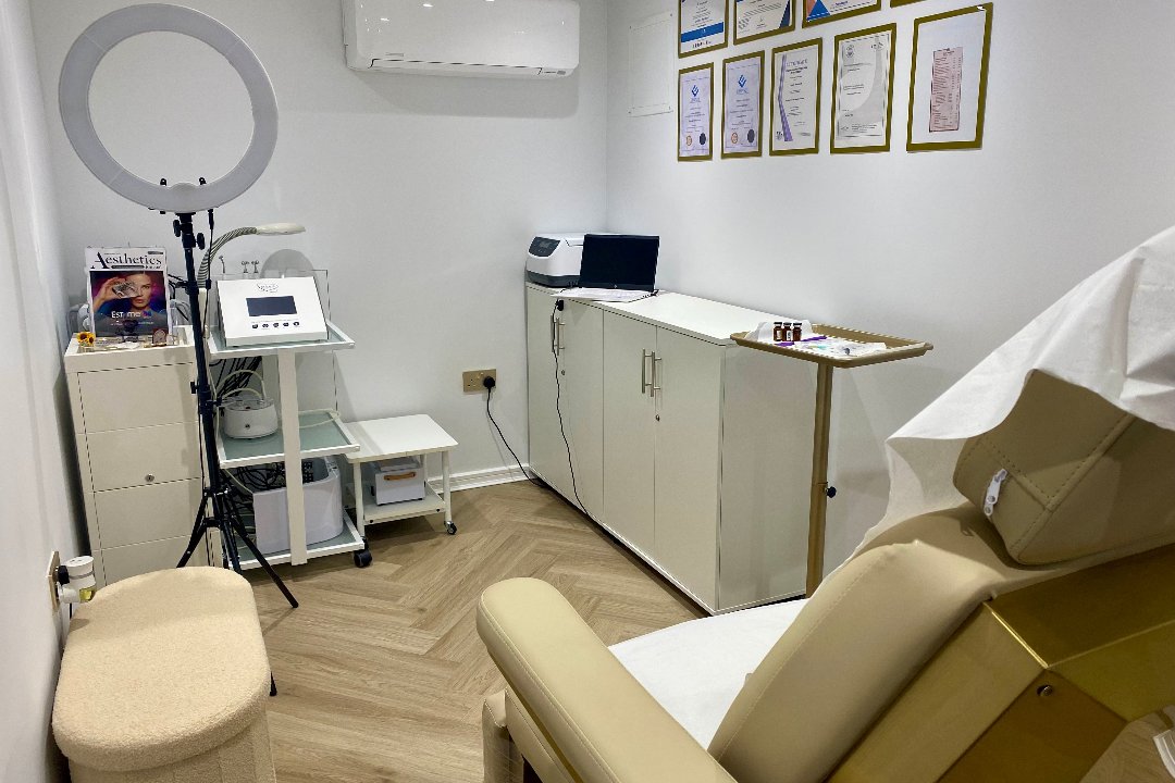 Genia Aesthetics, Warren Street, London