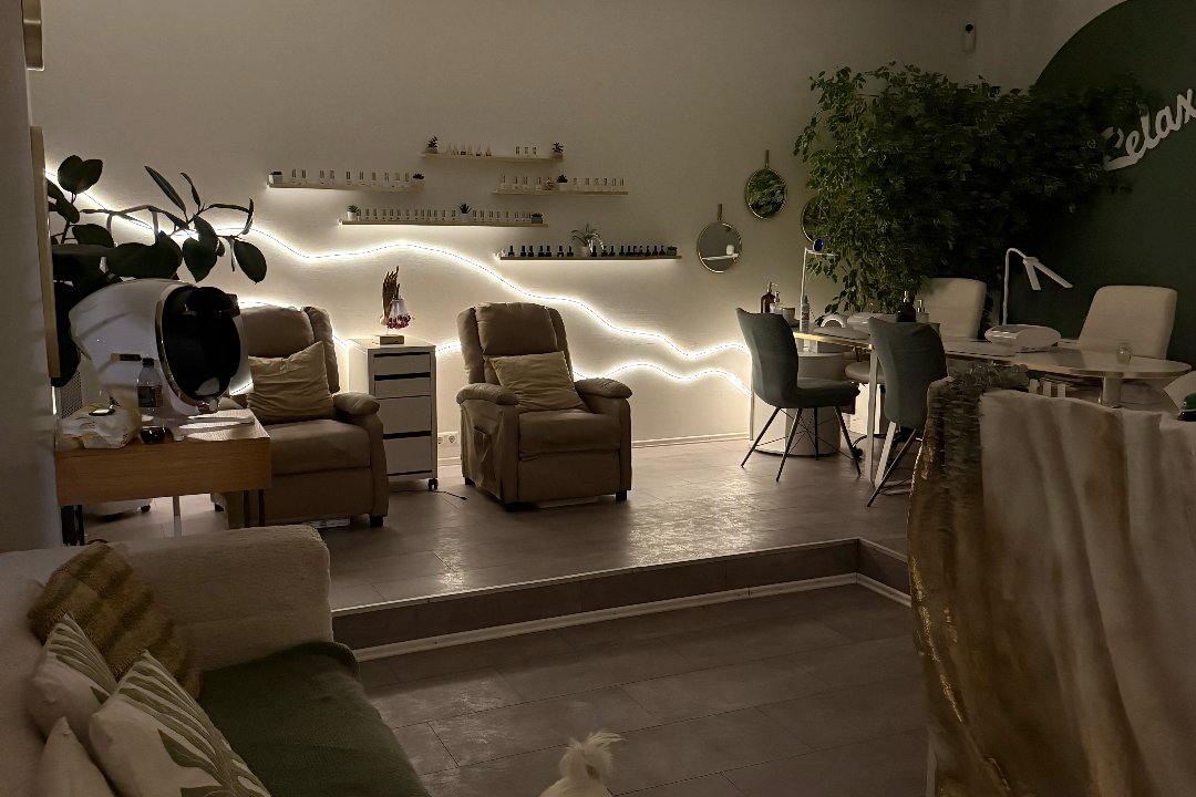 Mary G Cosmetics, Pasing, München