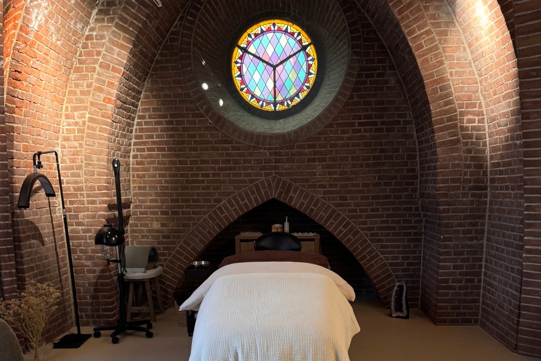 Yua Holistisch Huidstudio, Burgemeesterswijk/Hoogkamp, Gelderland