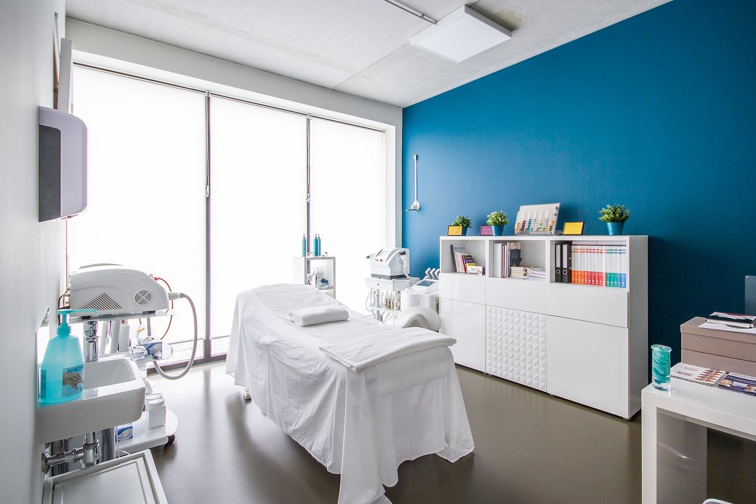 Aesthetic Clinic in the sky, Brussel