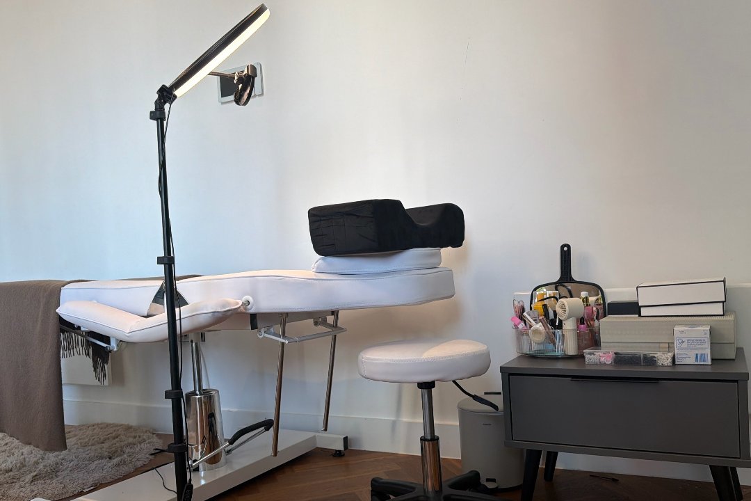 Ale Lashes & Body, Deansgate, Manchester