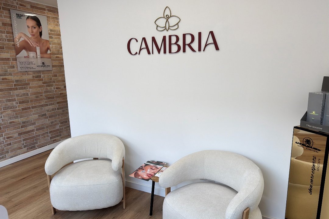Clínica Cambria, Paterna