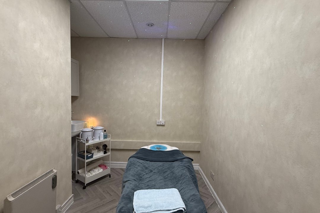 Ti Beauty, Bethnal Green Road, London