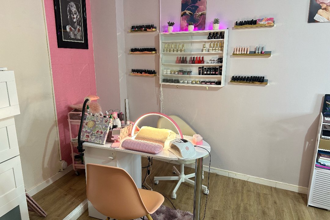 Cami Belleza, Av. de Mistral, Barcelona