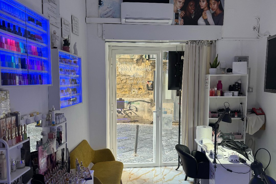 Rosanna e Kekka Beauty and Nails, San Carlo all'Arena, Napoli