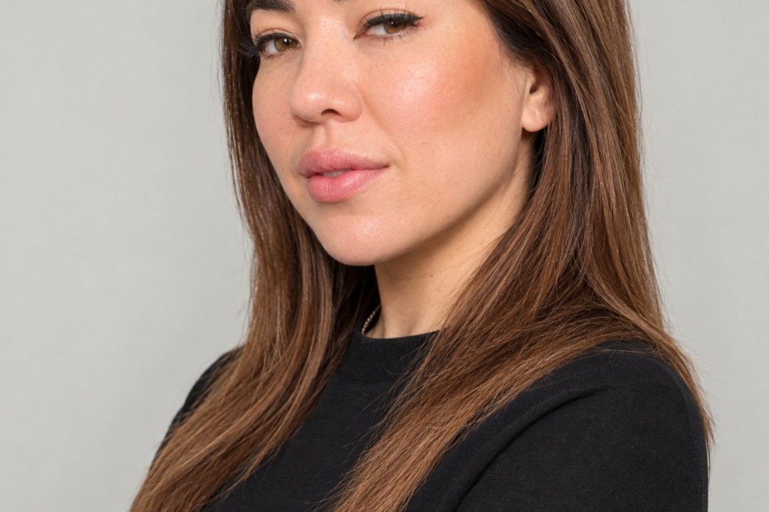 Nurse Yolly, Walthamstow Central, London