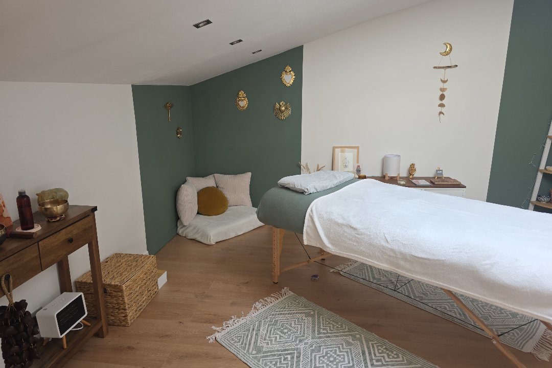 SOD' ÂME - l'atelier holistique (massages & yoga nidra). Emilie TALON, Taverny, Val-d'Oise