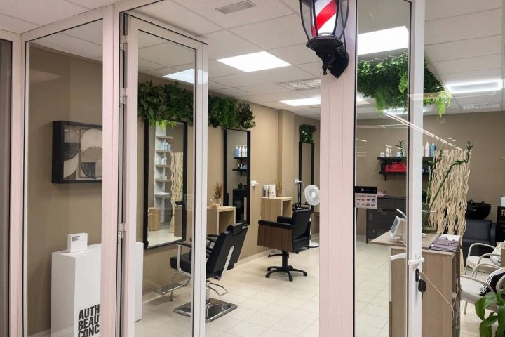 Raze Hair Salón - Coiffure Santa Cruz de Tenerife - Photo de galerie - OneBooking