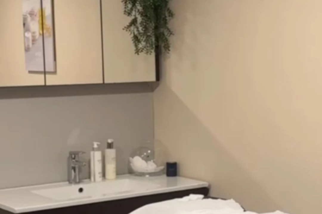 Bespoke You Beauty Retreat, Central Hove, Brighton and Hove
