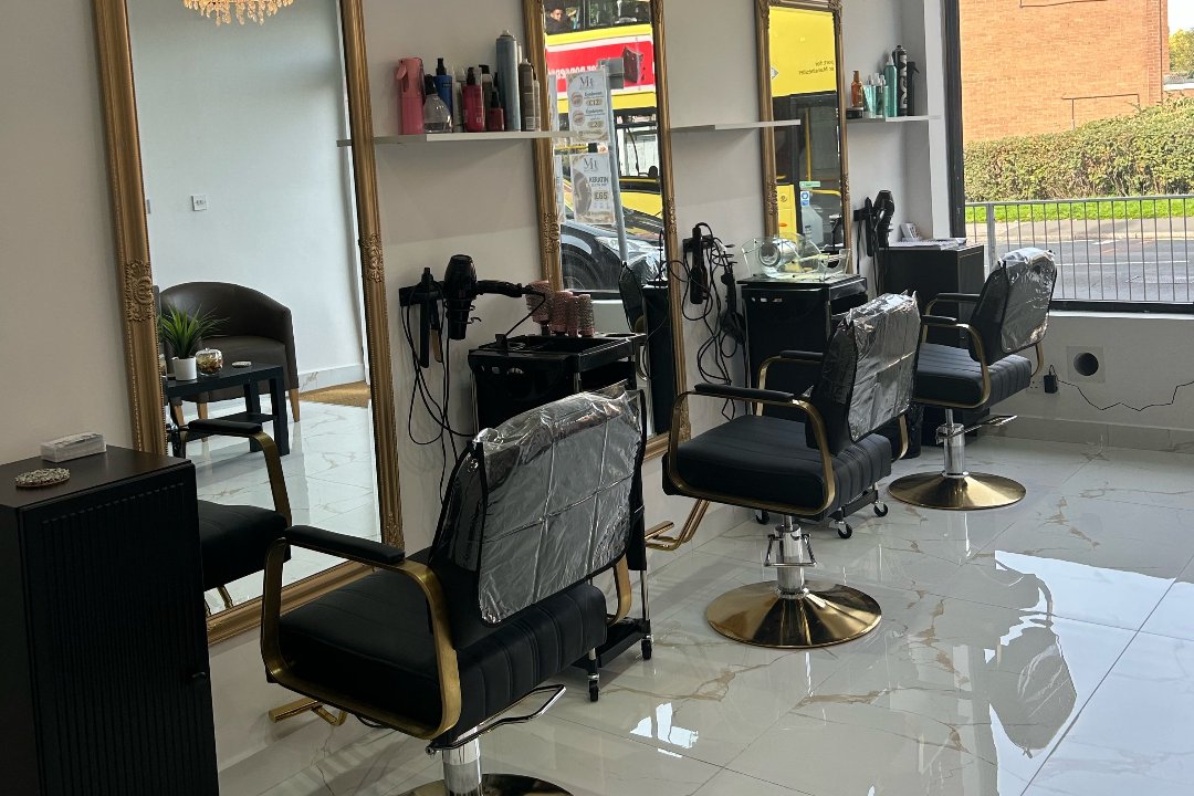 MH beauty & hair, Heaton Chapel, Stockport