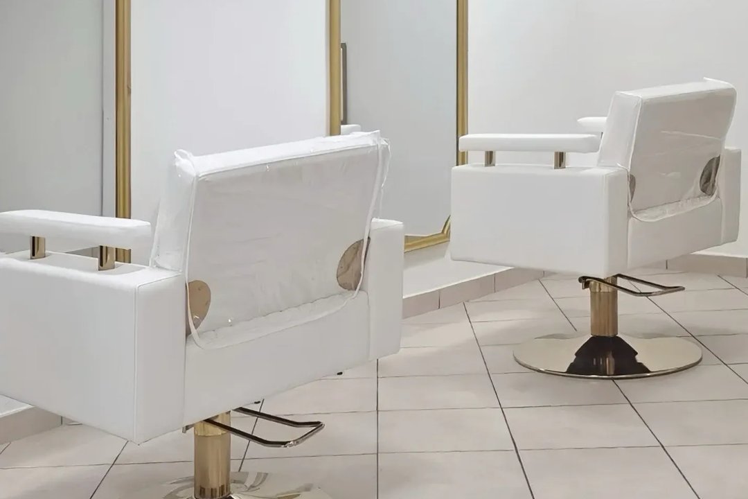 Aylin Beauty Hair Studio, Rue Centrale, Kanton Waadt